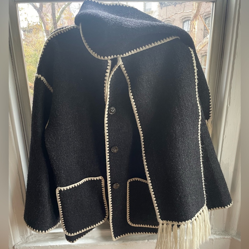 Toteme Black and White Jacket - Picture 2 of 7